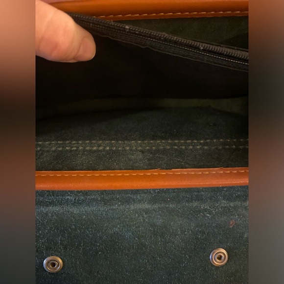 🔥Dooney & Bourke Pebble Collection Emerald Green Leather-Messenger Business Bag - Picture 8 of 13